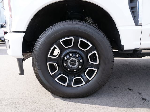 Certified 2024 Ford F250 Platinum AWD/4WD image 14