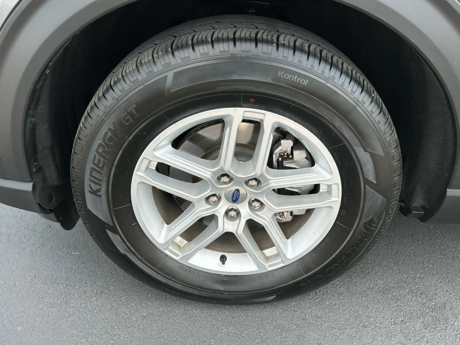 Certified 2025 Ford Explorer Active image 18