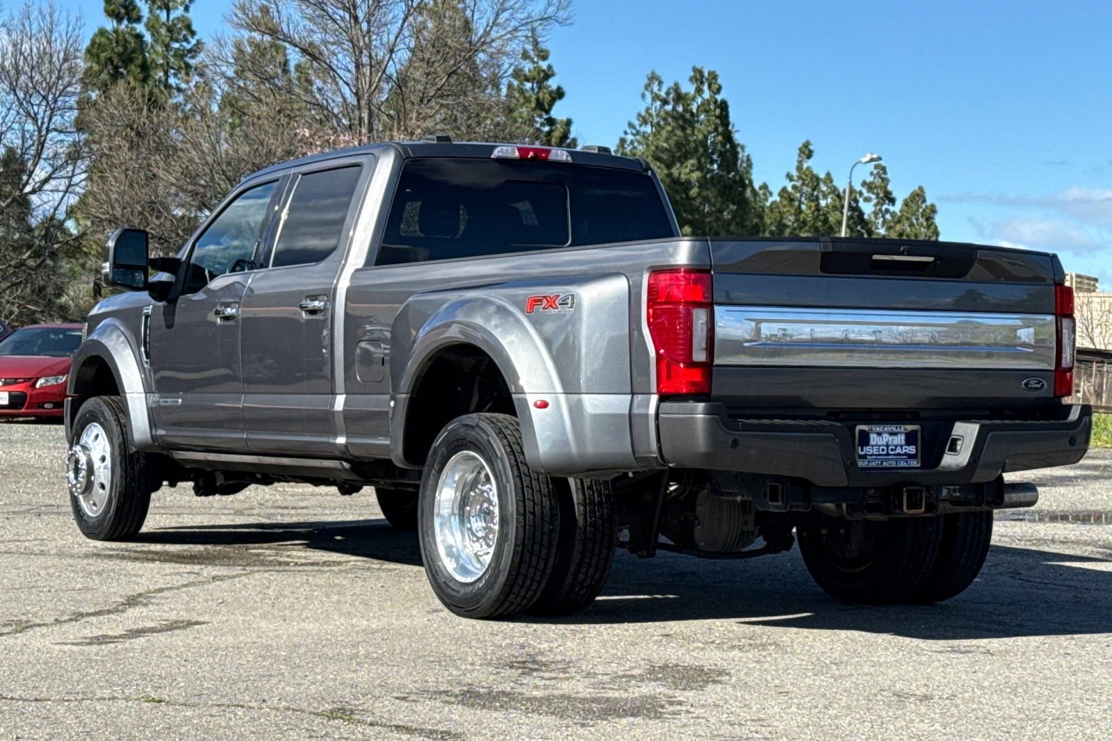 Certified 2021 Ford F450 Platinum w/ FX4 Off-Road Package image 3