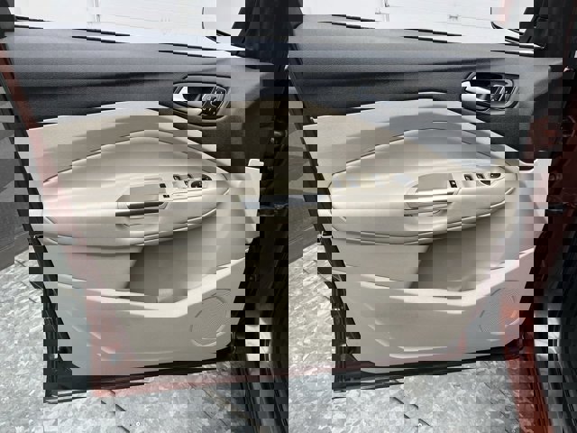 Certified 2018 Ford Escape Titanium w/ Ford Safe & Smart Package image 15