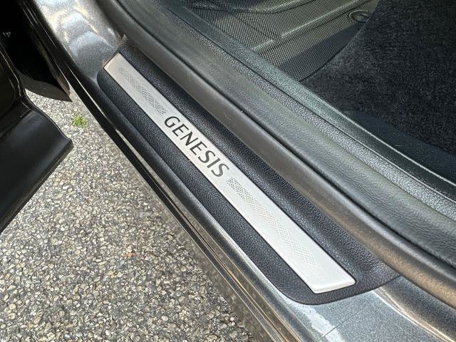 Used 2023 Genesis GV70 2.5T w/ Sport Prestige Package AWD/4WD image 28