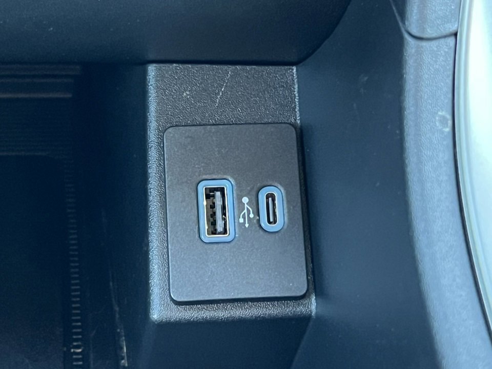 Certified 2022 Ford Edge SEL w/ Convenience Package image 34