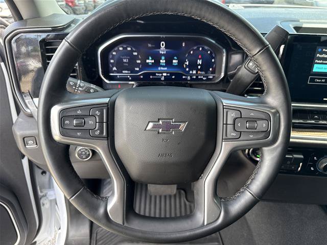 Used 2025 Chevrolet Silverado 1500 RST AWD/4WD image 10