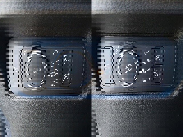 Certified 2025 Ford Ranger Raptor image 16