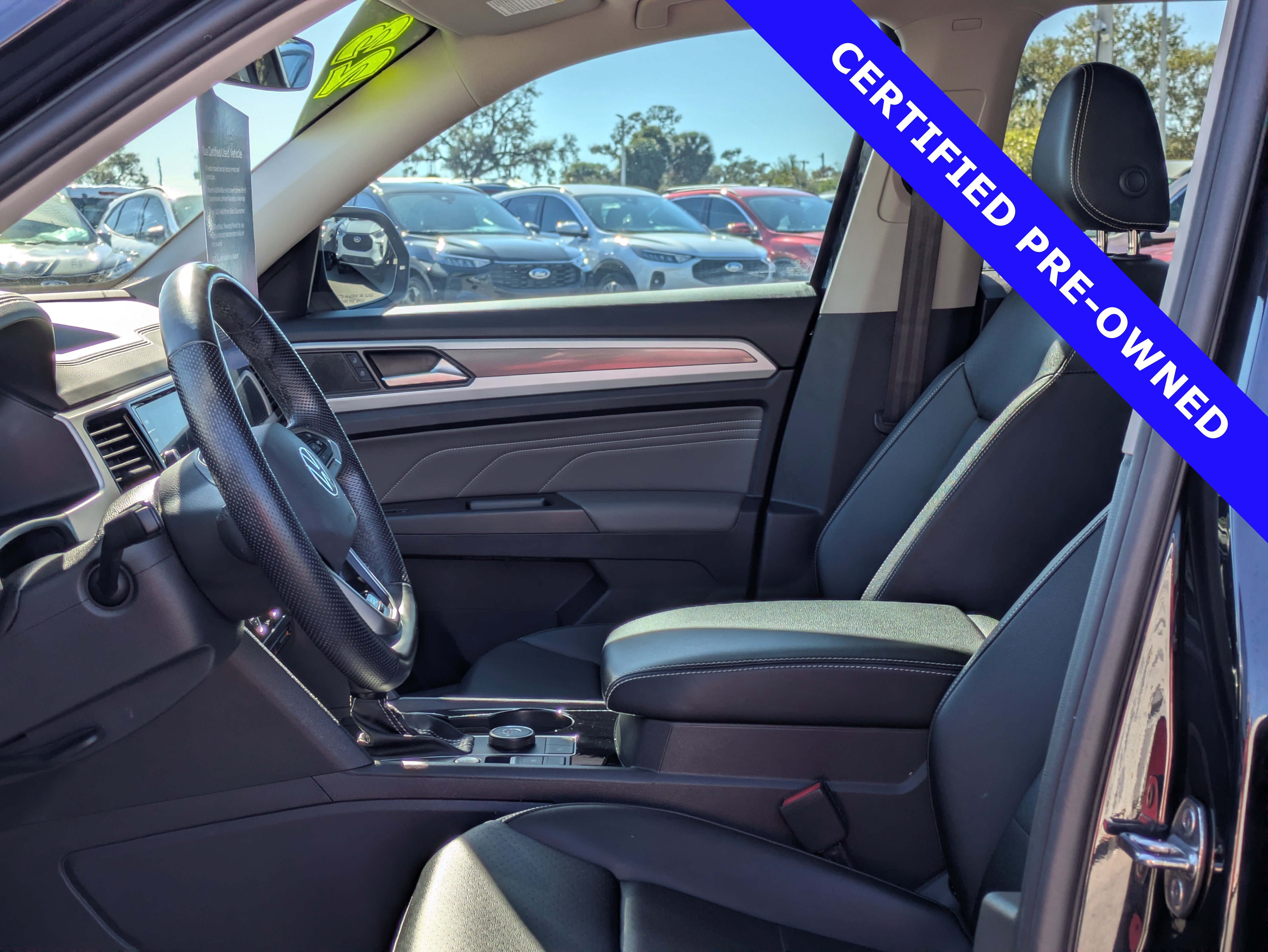 Used 2023 Volkswagen Atlas SEL R-Line image 21