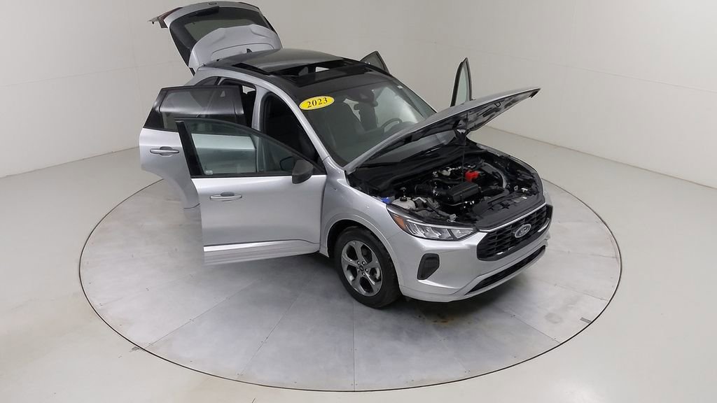 Certified 2023 Ford Escape ST-Line w/ Tech Pack #1 image 45