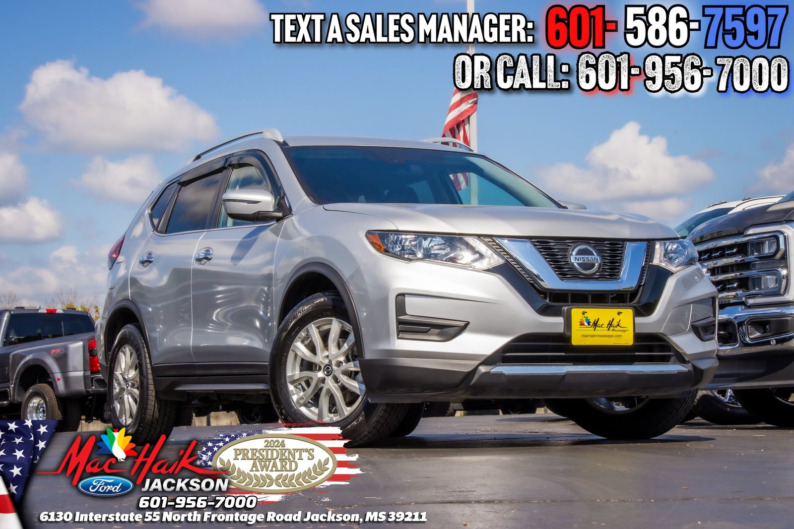 Used 2019 Nissan Rogue S w/ Special Edition Package FWD image 2
