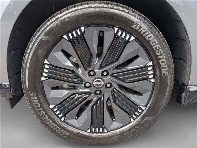 Used 2025 Nissan Murano Platinum w/ Cargo Package AWD/4WD image 22