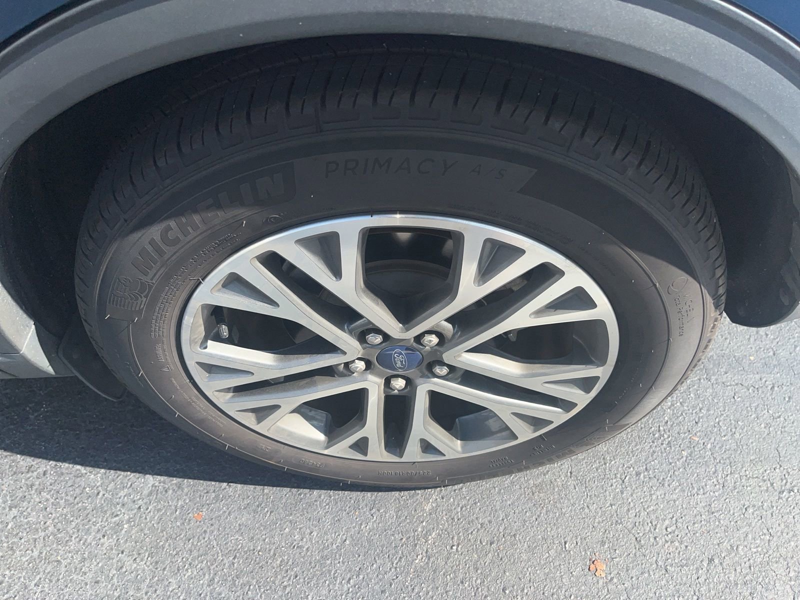 Certified 2020 Ford Escape SEL FWD image 8