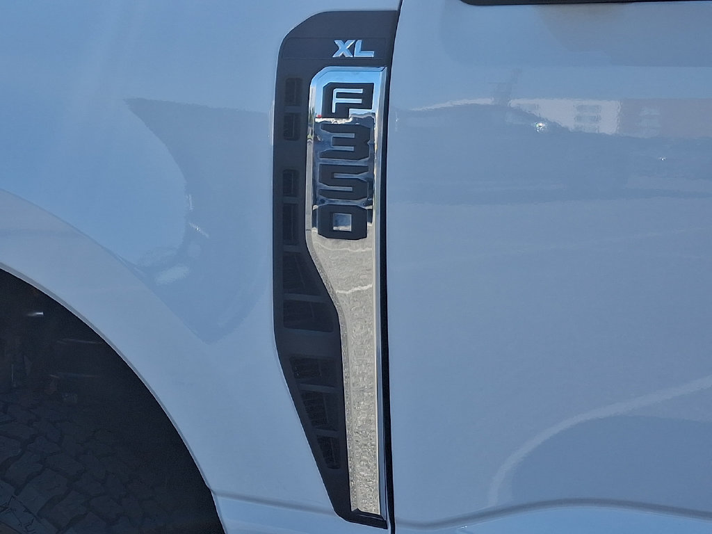 Certified 2024 Ford F350 XL AWD/4WD image 32