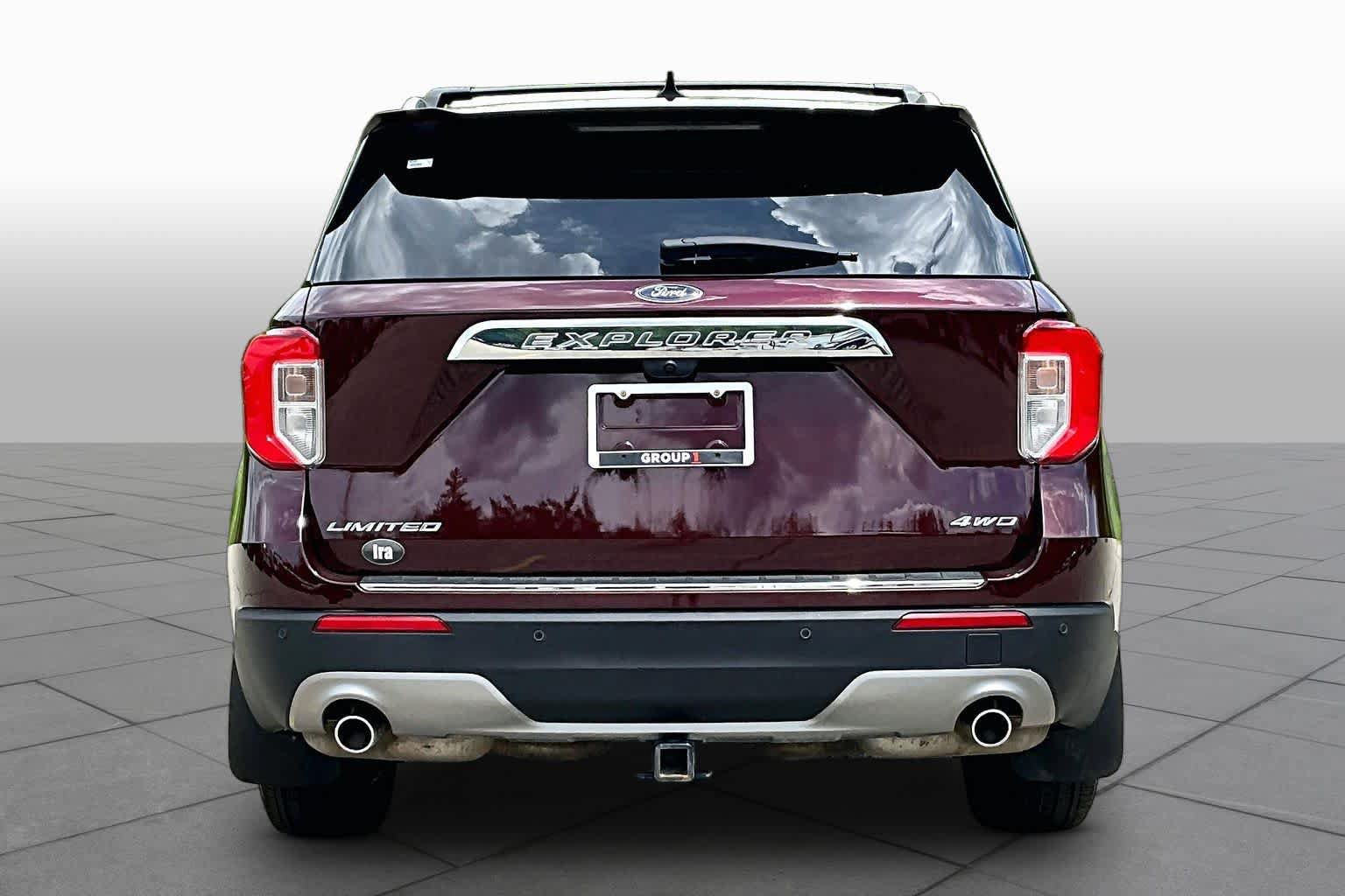 Certified 2022 Ford Explorer Limited w/ Equipment Group 301A AWD/4WD image 5