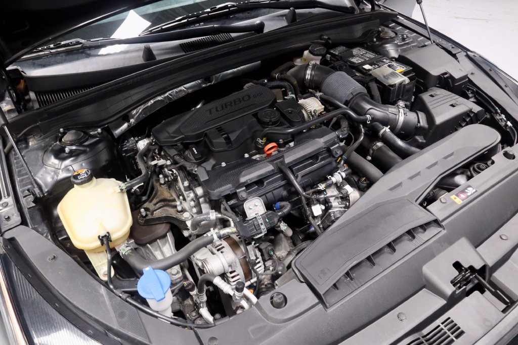 Used 2024 Kia K5 GT-Line AWD/4WD image 19