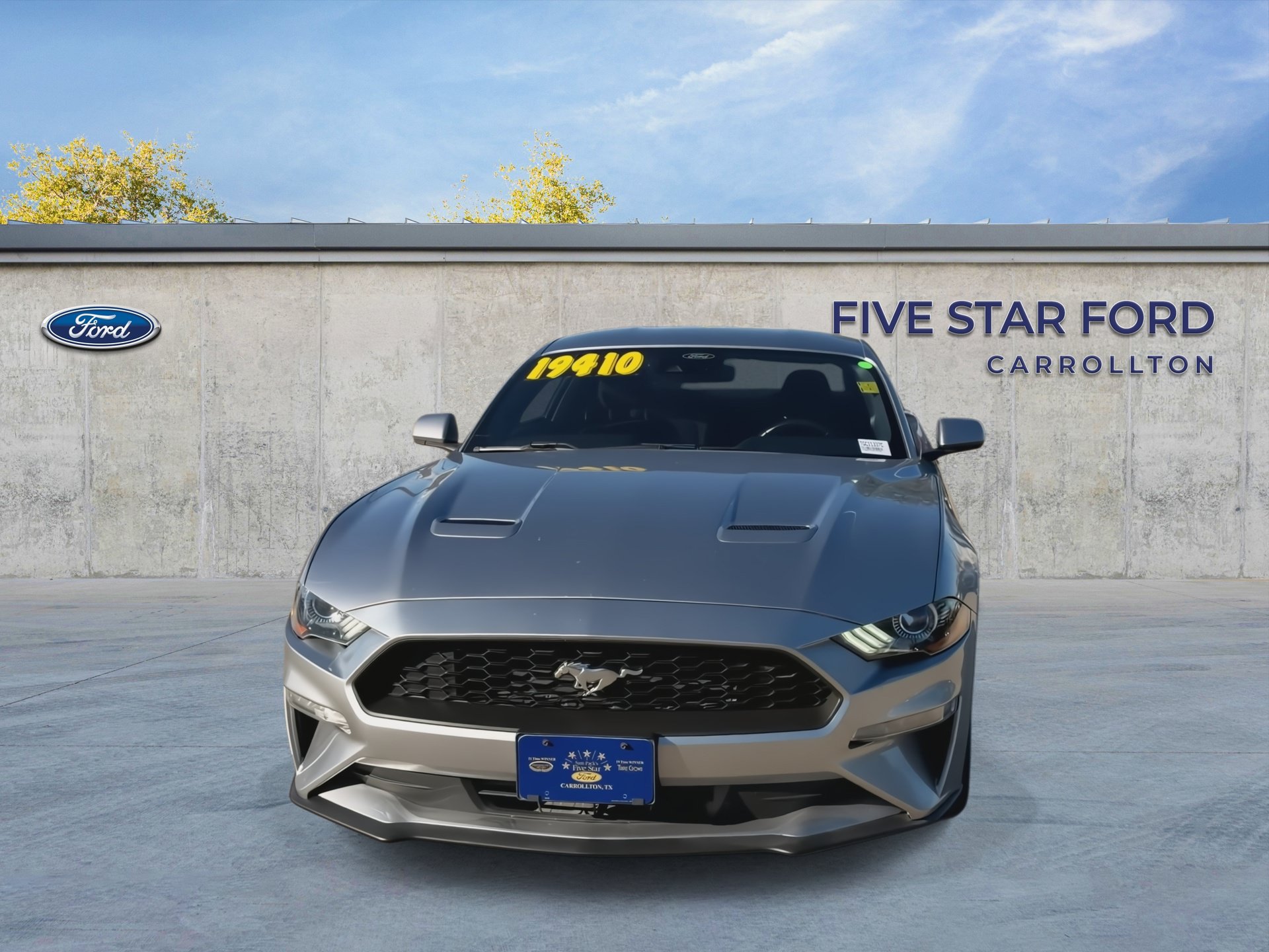 Certified 2021 Ford Mustang Coupe RWD image 3