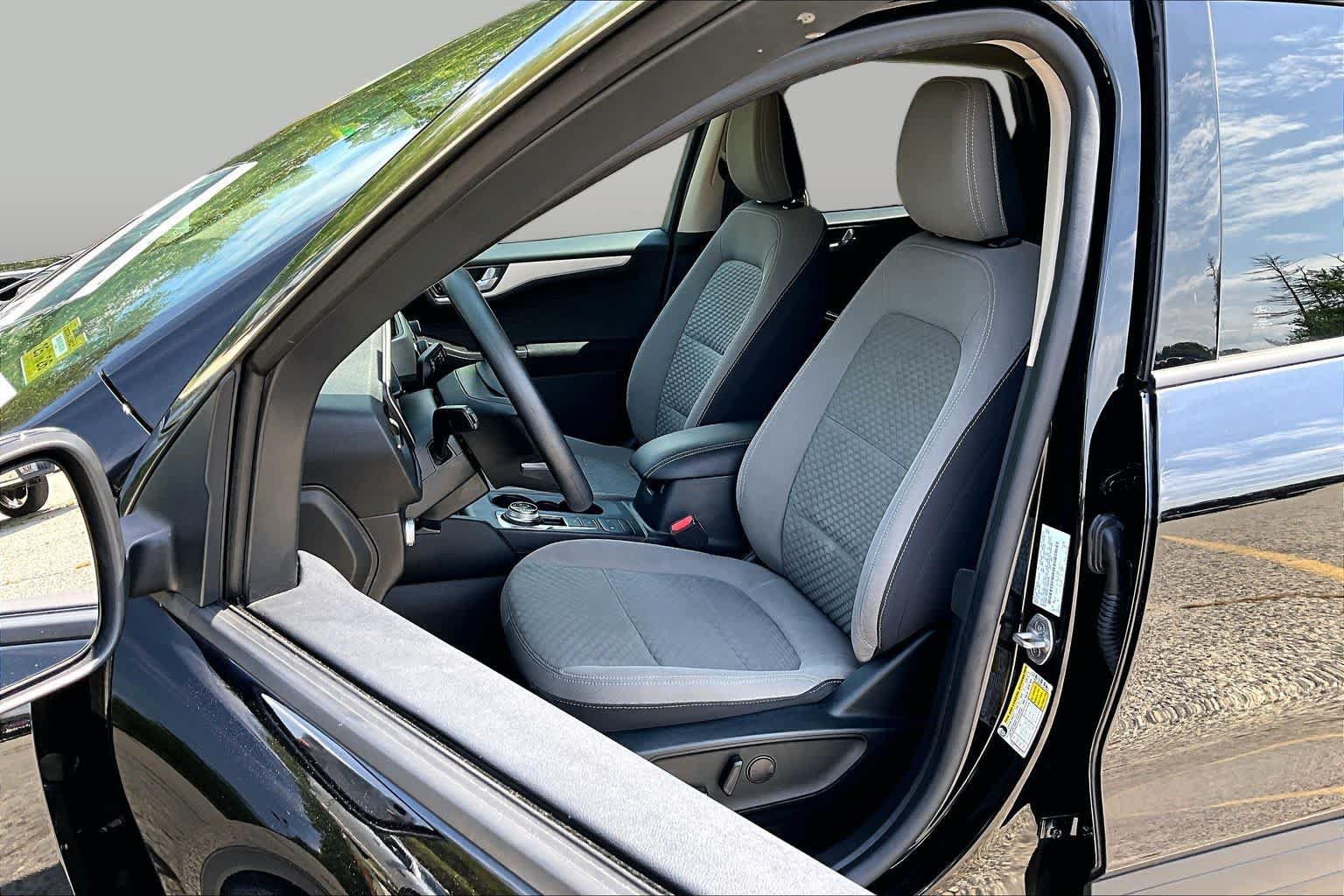 Certified 2020 Ford Escape SE AWD/4WD image 9