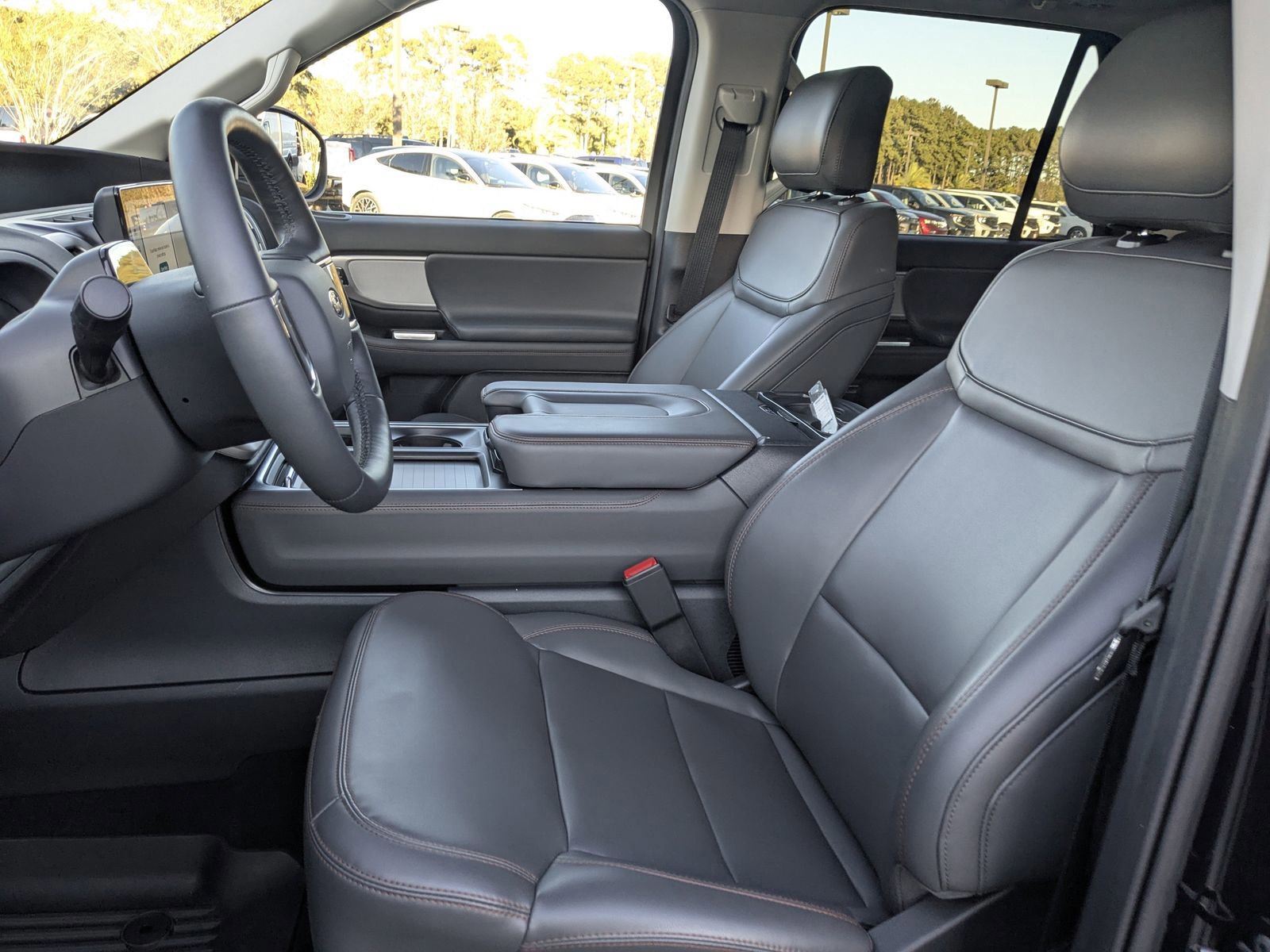 Certified 2025 Ford Expedition Max Active image 24