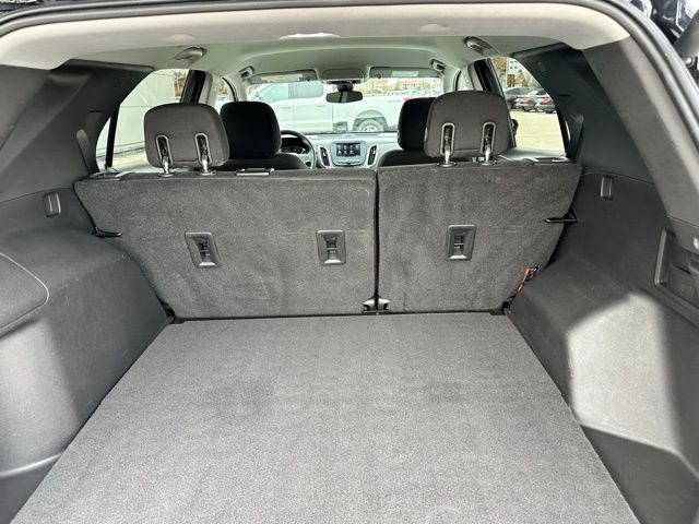 Used 2020 Chevrolet Equinox LT w/ Driver Convenience Package image 30