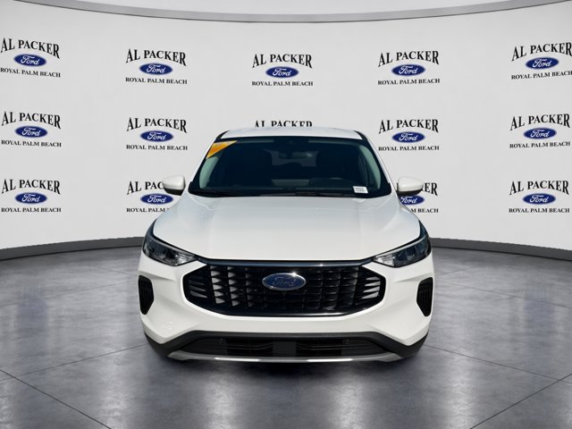Certified 2023 Ford Escape Active w/ Tech Pack #2 FWD image 3