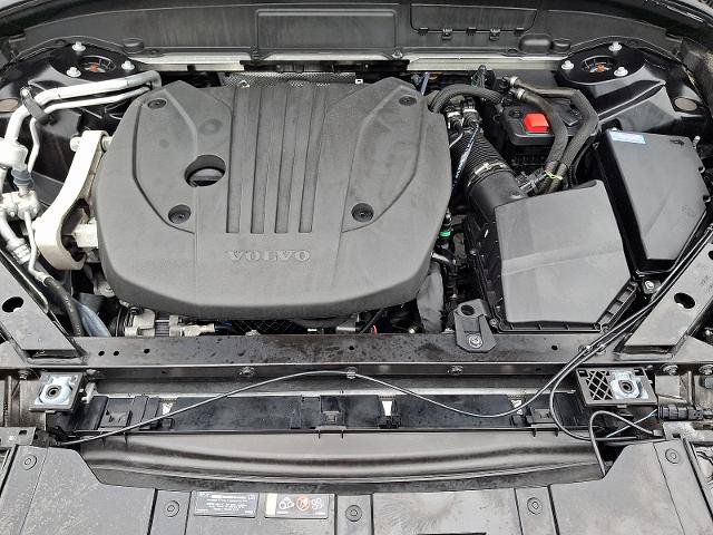 Used 2023 Volvo XC60 B5 Ultimate w/ Climate Package AWD/4WD image 28