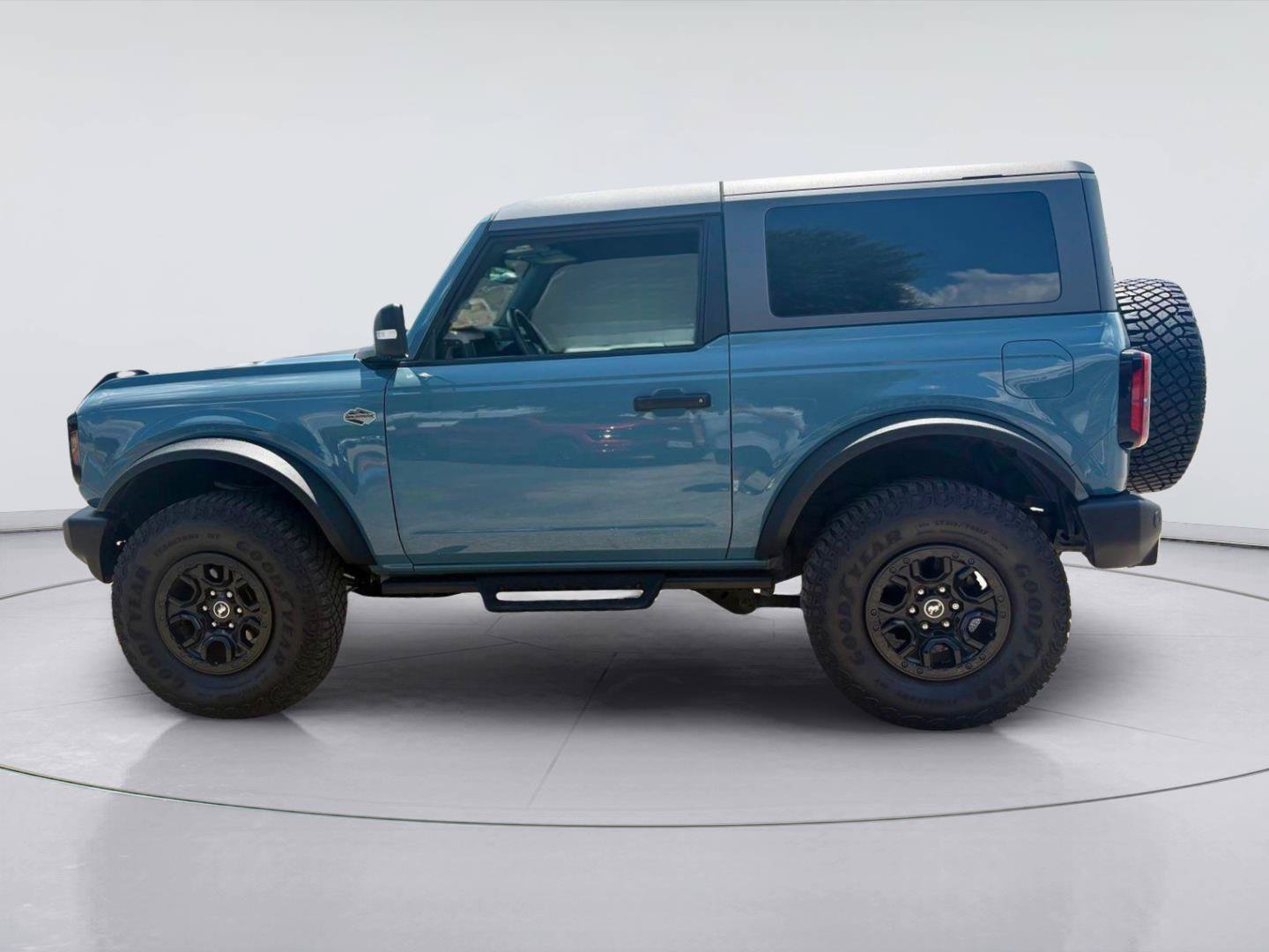 Certified 2022 Ford Bronco Wildtrak AWD/4WD image 6