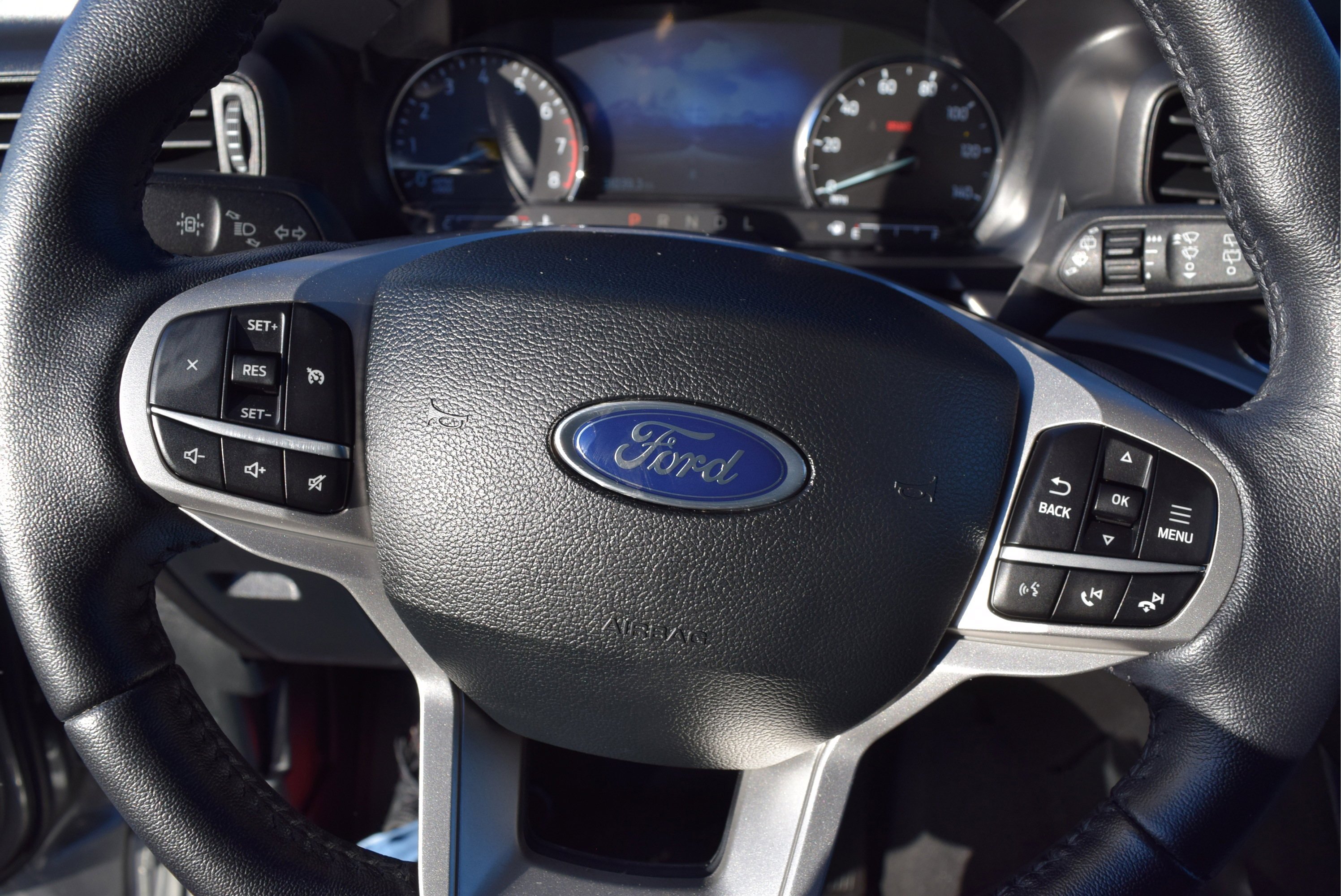 Certified 2023 Ford Explorer XLT image 10