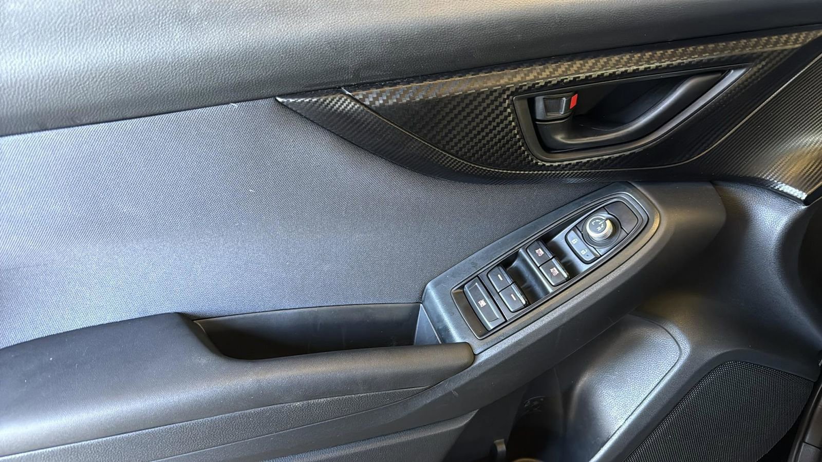 Used 2021 Subaru Crosstrek 2.0i Premium w/ Moonroof Package image 12