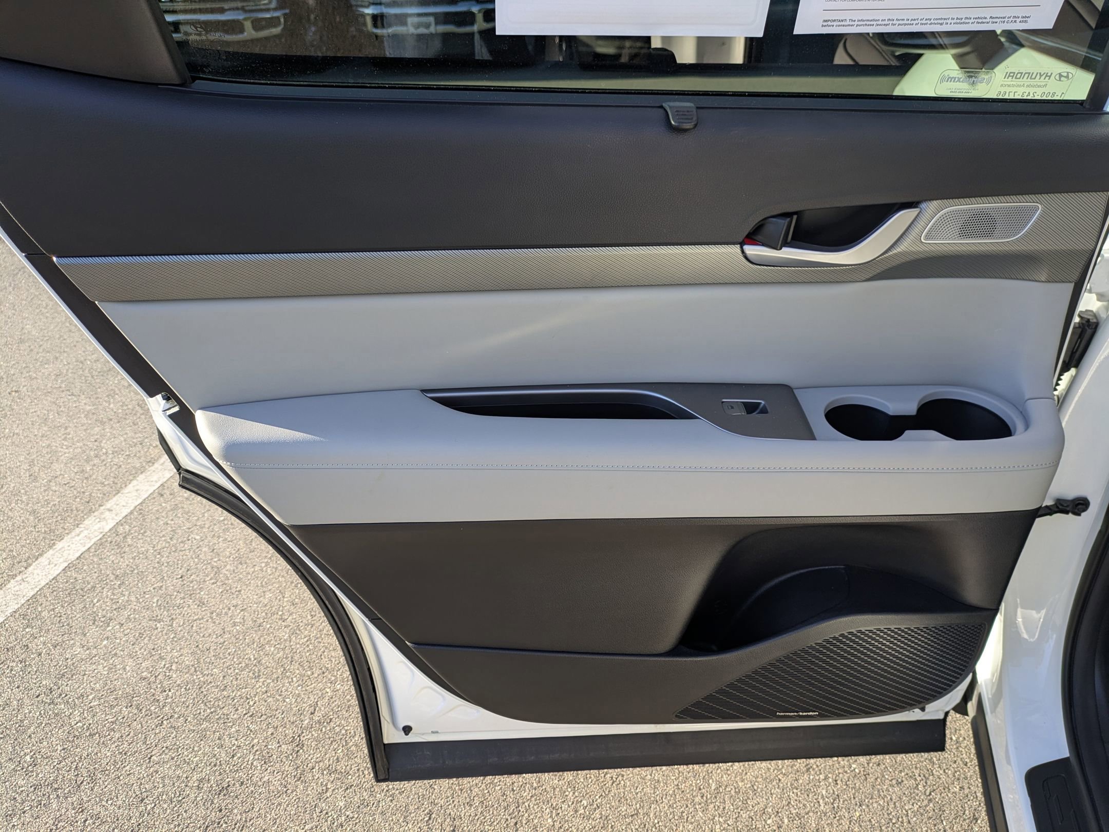 Used 2024 Hyundai Palisade SEL w/ Premium Package FWD image 30