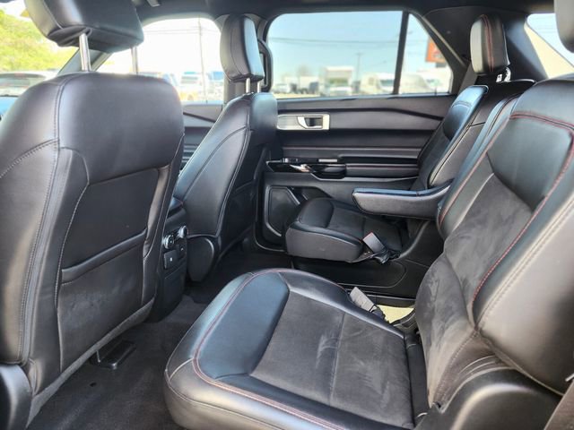Certified 2023 Ford Explorer ST-Line image 16