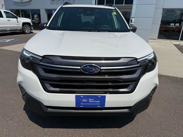 Used 2026 Subaru Forester Premium AWD/4WD image 2