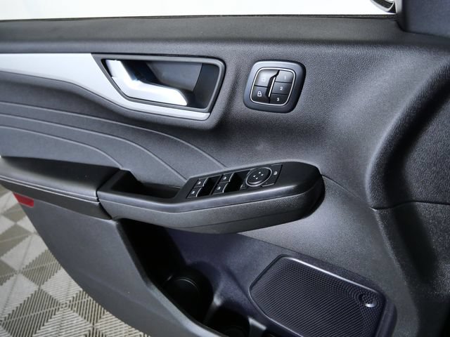 Certified 2024 Ford Escape Platinum AWD/4WD image 26