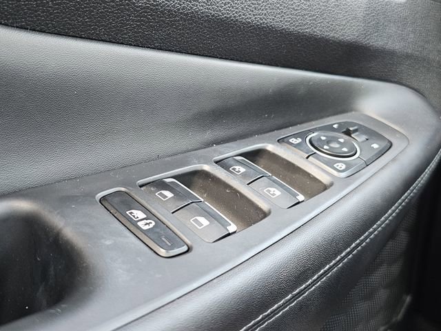 Used 2022 Hyundai Santa Fe SEL Premium image 16