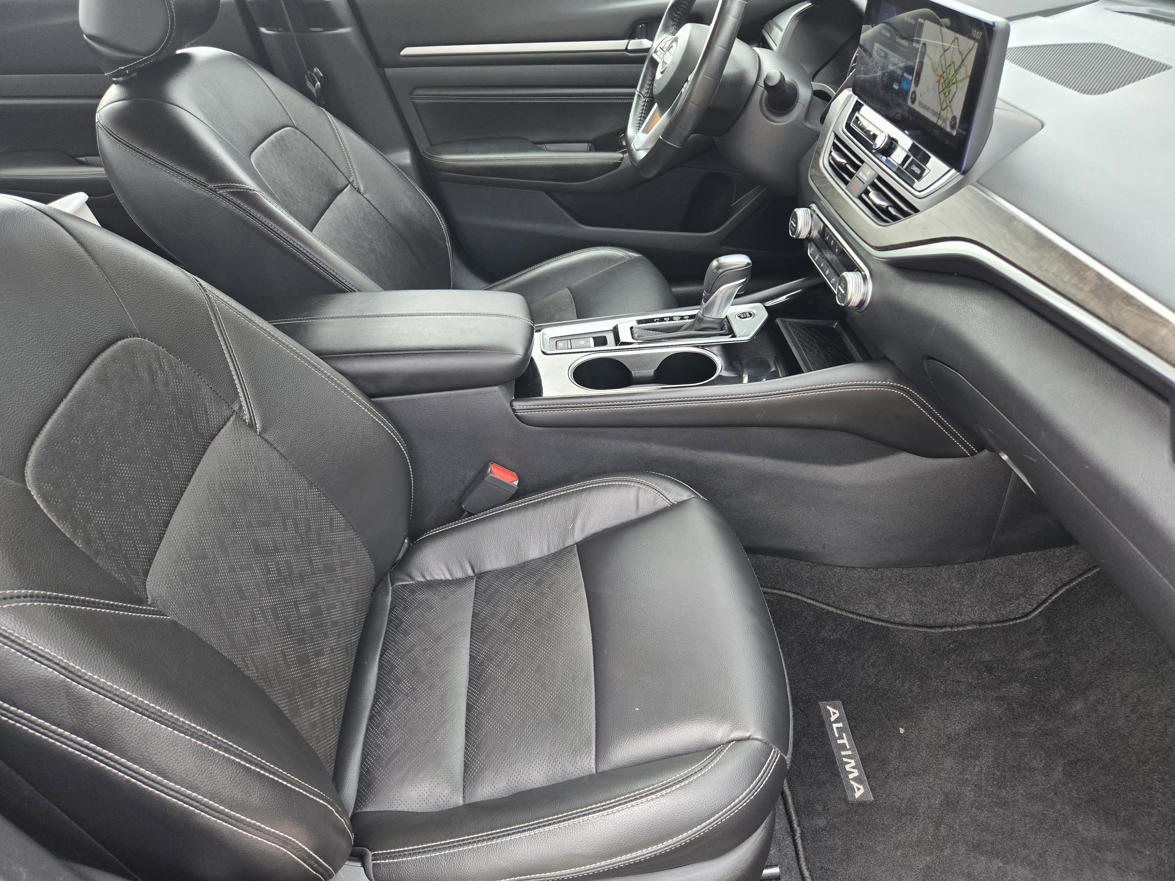 Used 2023 Nissan Altima 2.5 SL image 10