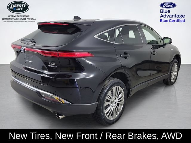 Used 2021 Toyota Venza XLE w/ Softex Package AWD/4WD image 3