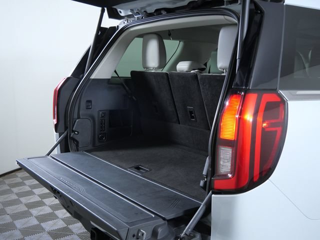 Certified 2025 Ford Expedition Active AWD/4WD image 9