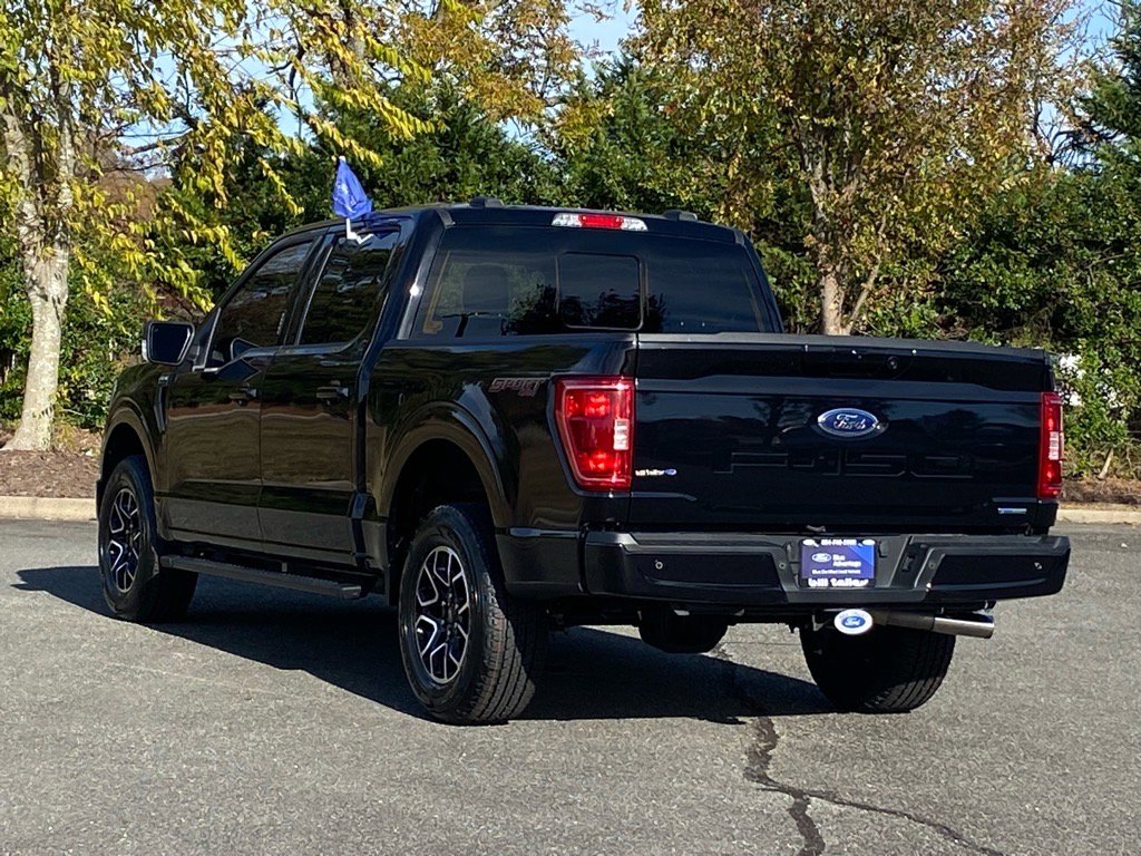 Certified 2022 Ford F150 XLT w/ Equipment Group 302A High image 5