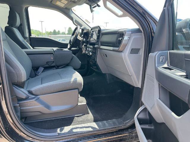 Certified 2025 Ford F150 XLT w/ Equipment Group 301A Standard AWD/4WD image 17