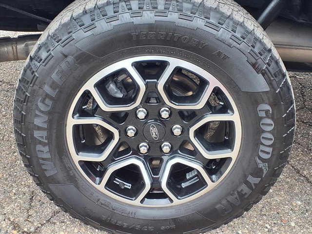 Certified 2023 Ford F150 XLT w/ Equipment Group 302A High image 31