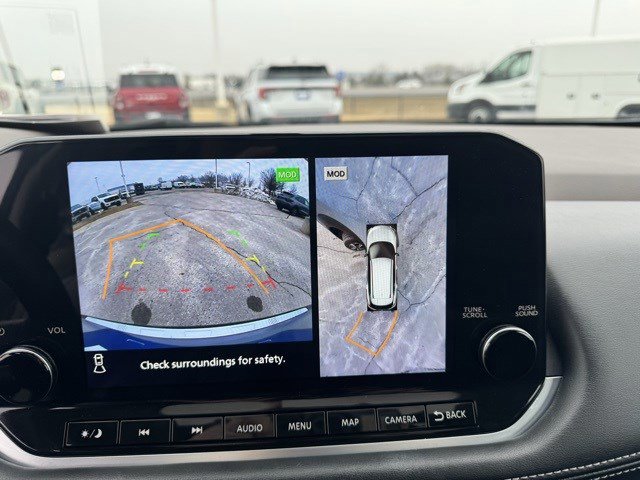 Used 2022 Nissan Rogue SL w/ SL Premium Package image 21