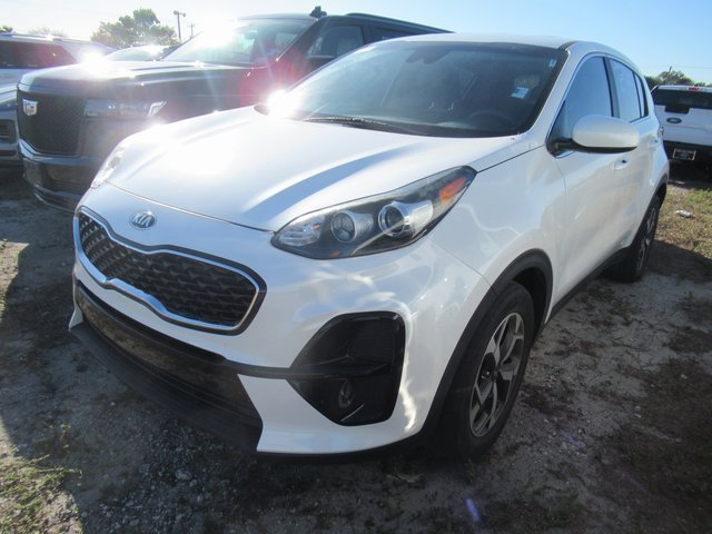 Used 2022 Kia Sportage LX image 3
