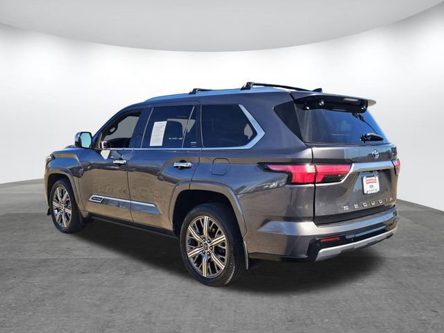 Used 2023 Toyota Sequoia Capstone image 2
