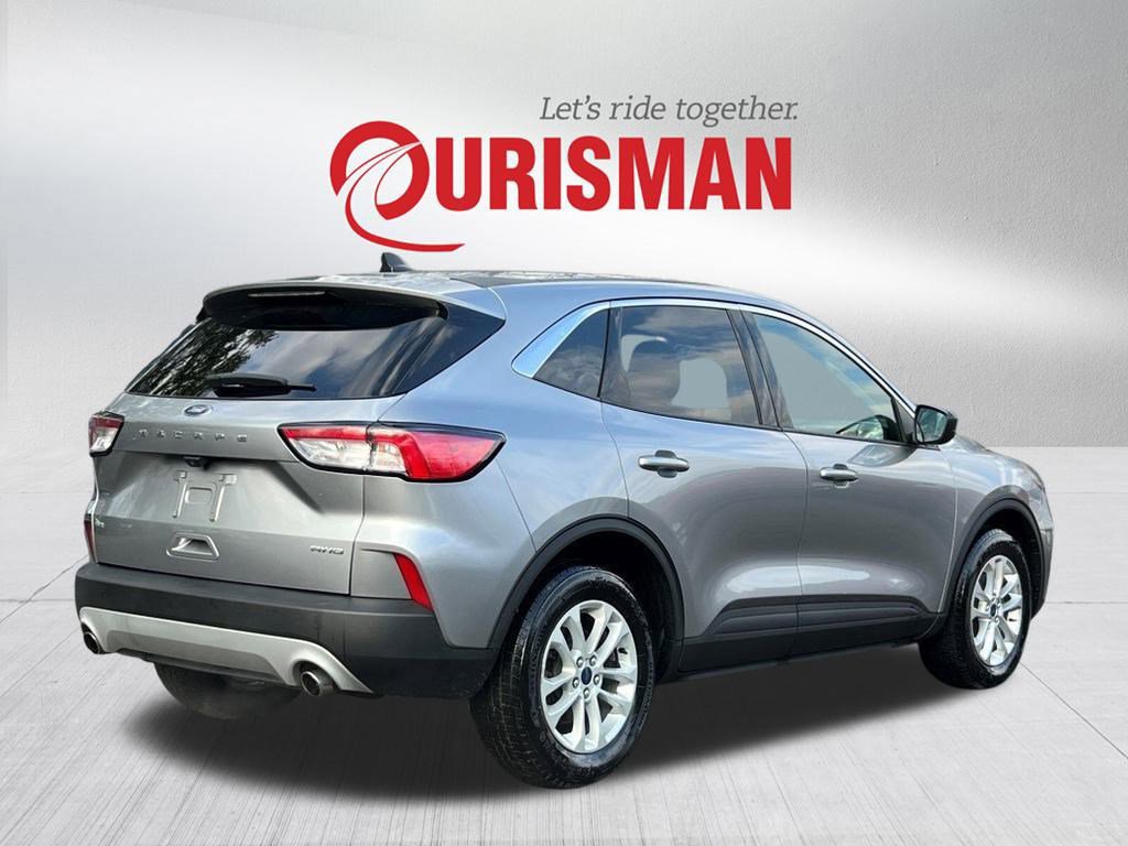 Certified 2022 Ford Escape SE image 4