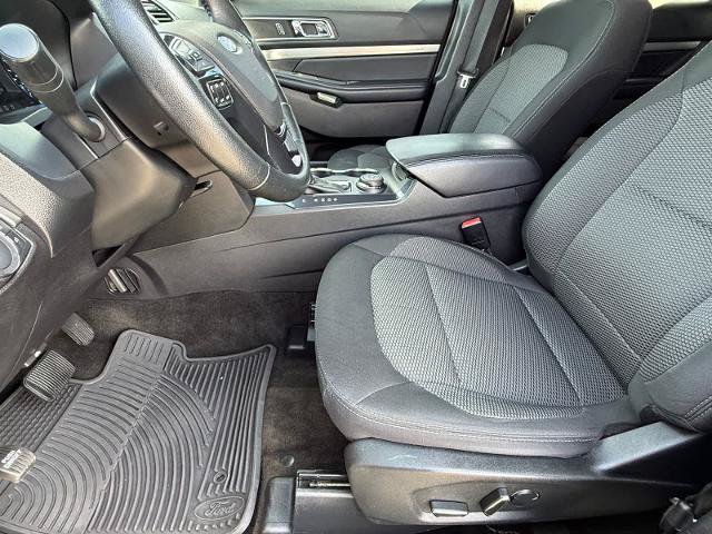 Certified 2018 Ford Explorer XLT AWD/4WD image 14