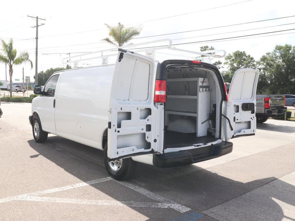 Used 2023 GMC Savana 2500 Extended w/ Driver Convenience Package RWD image 8