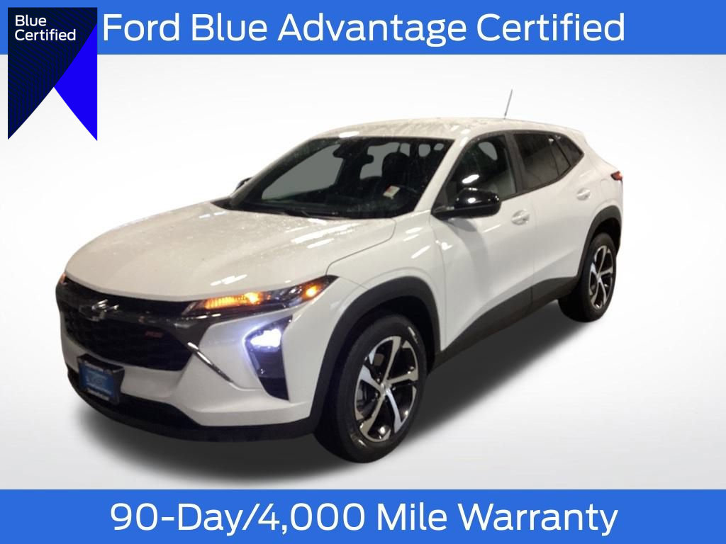 Used 2024 Chevrolet Trax RS