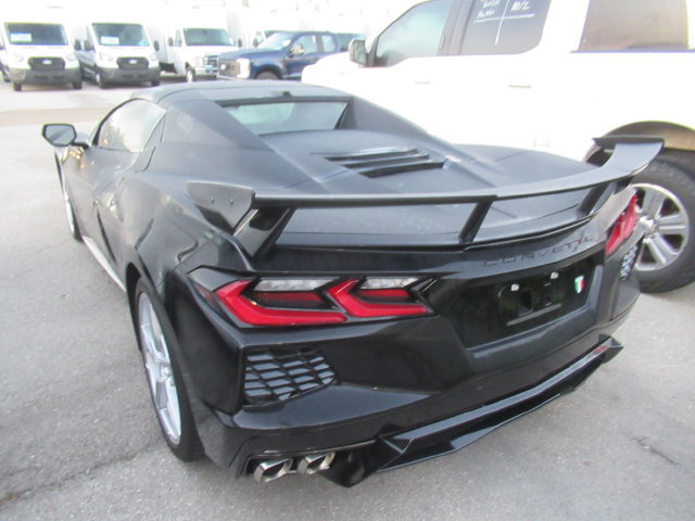 Used 2025 Chevrolet Corvette Stingray Preferred Conv w/ 2LT RWD image 4