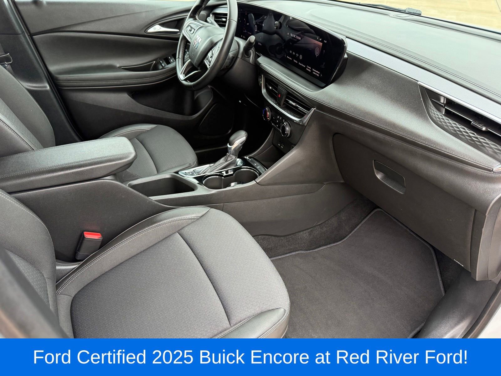 Used 2025 Buick Encore GX Preferred FWD image 17