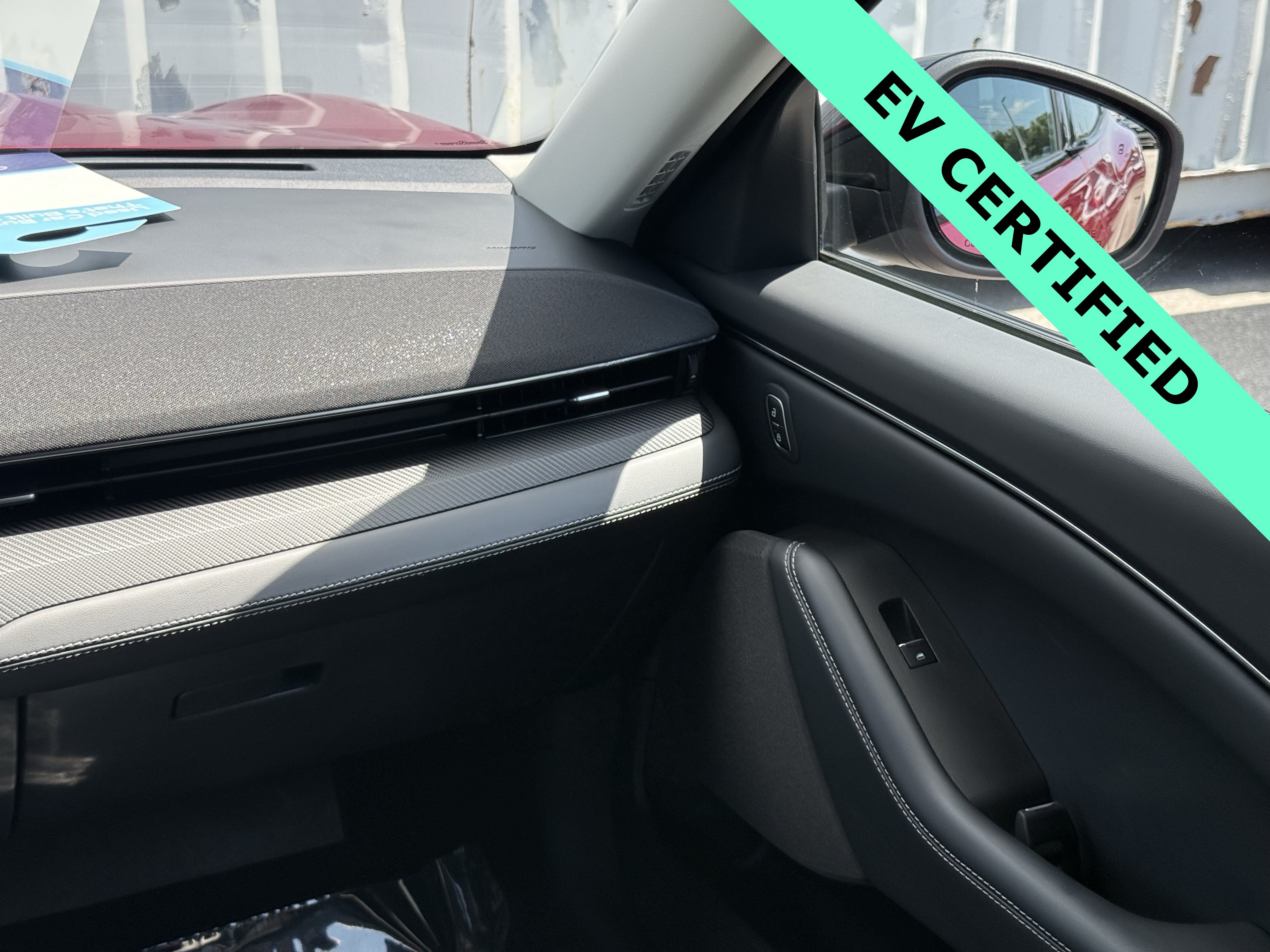 Certified 2025 Ford Mustang Mach-E Select AWD/4WD image 29