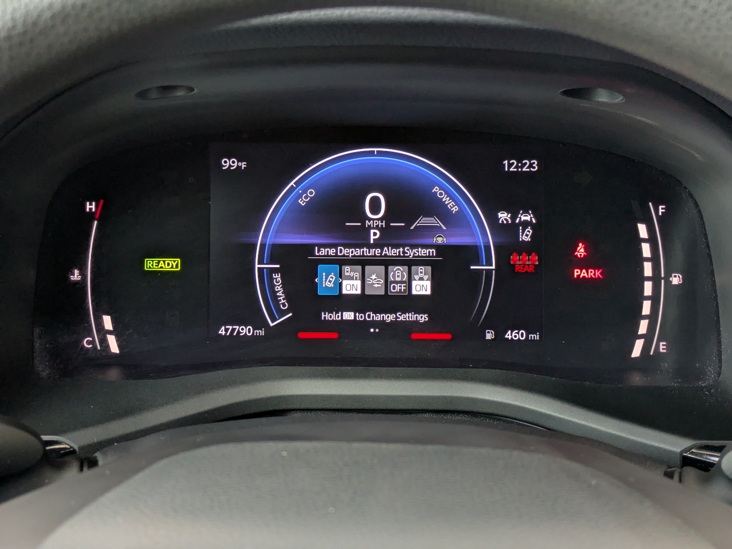 Used 2025 Toyota Camry LE w/ Convenience Package FWD image 27