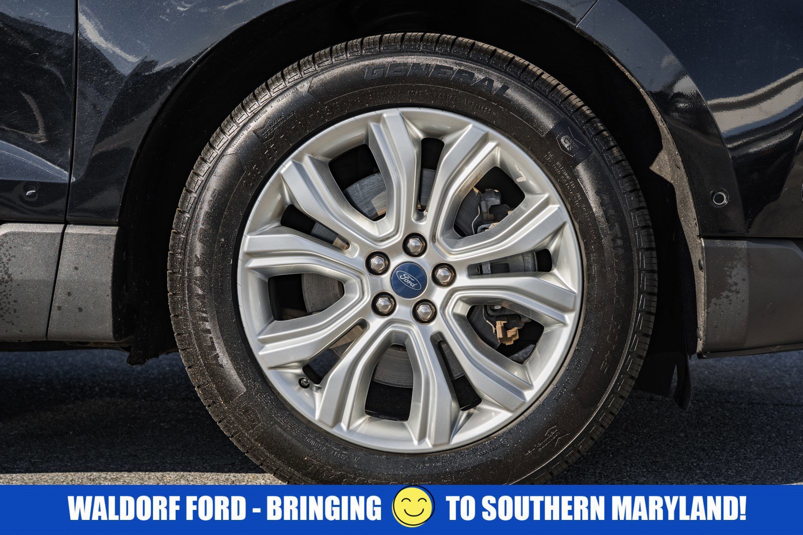 Certified 2020 Ford Edge Titanium w/ Equipment Group 301A image 19