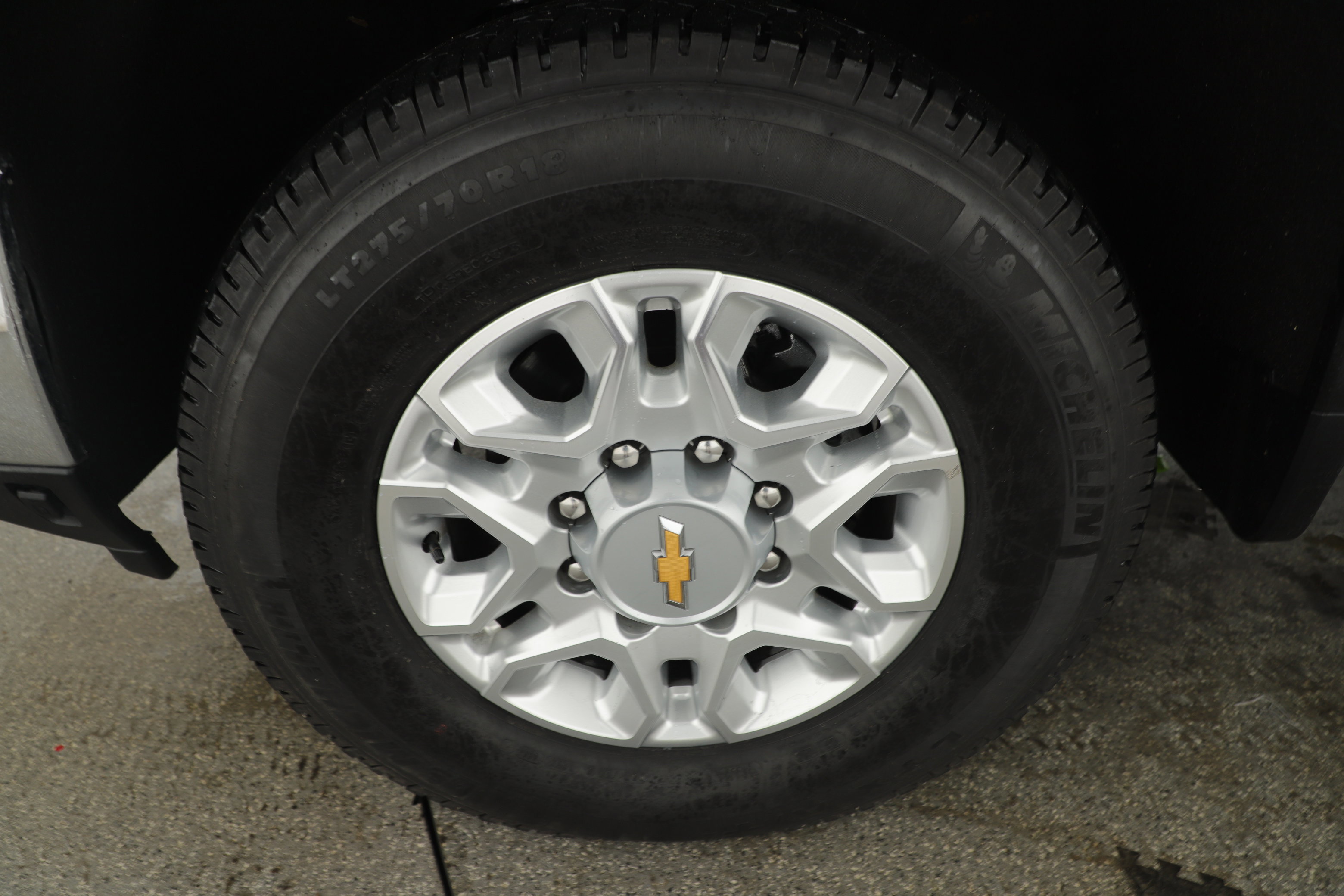 Used 2025 Chevrolet Silverado 2500 LT w/ All Star Edition image 9