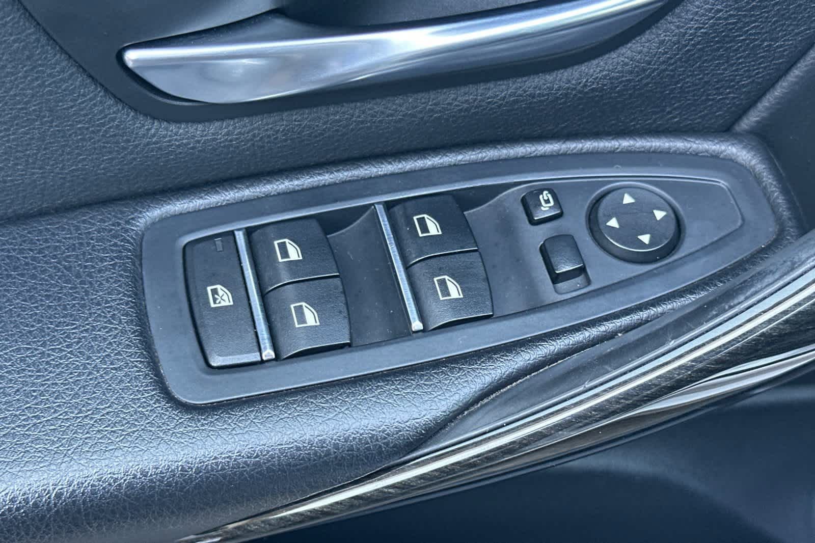 Used 2018 BMW 330i Sedan image 14